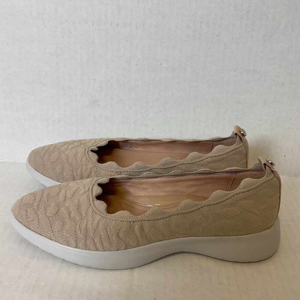 Taryn Rose Dasha Ballet Flats 7B Cream